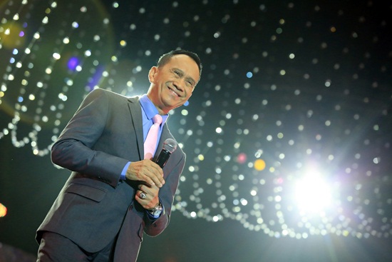 คอนเสิร์ตกล่อมกรุง ครวญเพลงไพเราะ สมเกียรติตำนานเพลงลูกกรุง คอนเสิร์ตกล่อมกรุง ครวญเพลงไพเราะ สมเกียรติตำนานเพลงลูกกรุง