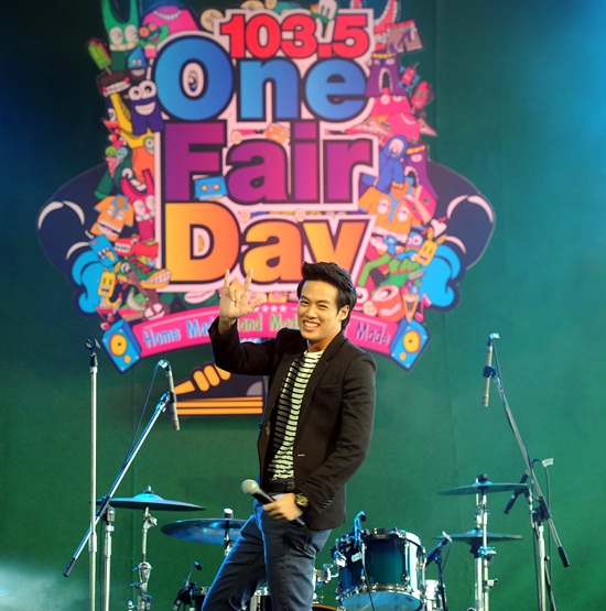   103.5 One Fair Day สนุกสุดมันส์ ! อิ่มบุญ อิ่มใจ