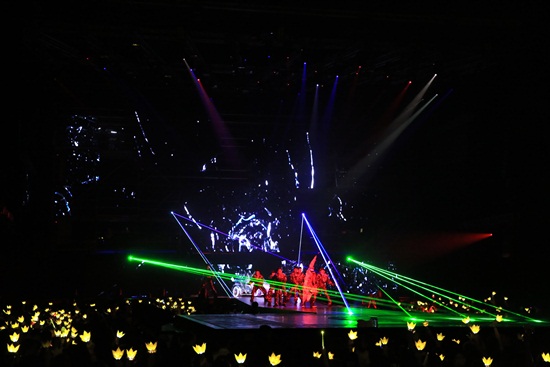 G-Dragon 2013 1st World Tour Concert