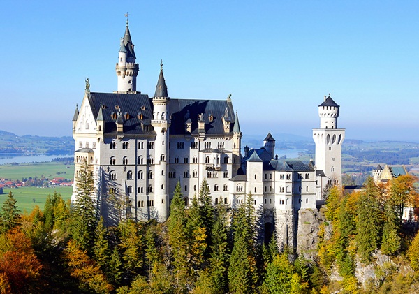 13 ฉากหลังในแอนิเมชั่น ที่ได้แรงบันดาลใจมาจากสถานที่จริง