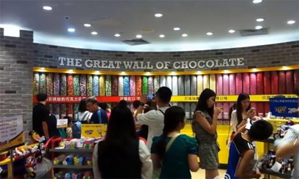 M&M\'s เซี่ยงไฮ้ ช็อปของคนรักช็อกโกแลตแห่งแรกในเอเชีย