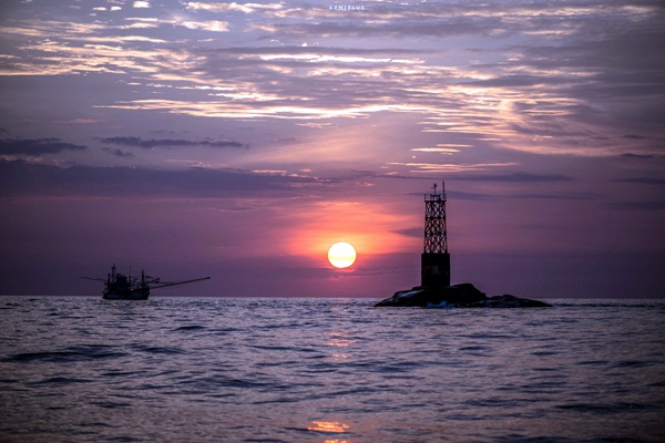  ท่องโลกใต้ทะเล ณ เกาะโลซิน จุดดำน้ำใต้สุดของอ่าวไทย