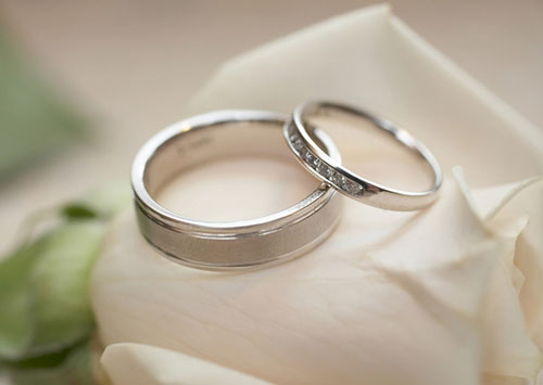 4 เคล็ดลับเลือกแหวนแต่งงาน แบบไหนใช่สำหรับคุณ