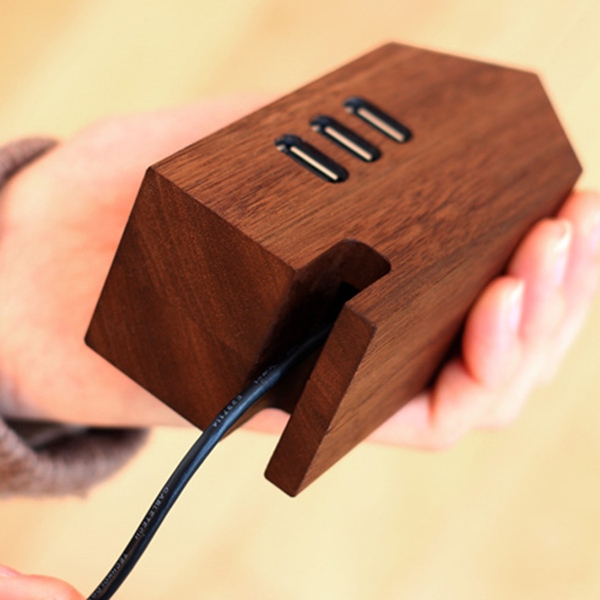  USB Hub บ้านไม้แสนเก๋ แต่งโต๊ะทำงานน่ารัก ๆ