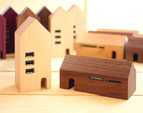 USB Hub บ้านไม้แสนเก๋ แต่งโต๊ะทำงานน่ารัก ๆ USB Hub บ้านไม้แสนเก๋ แต่งโต๊ะทำงานน่ารัก ๆ