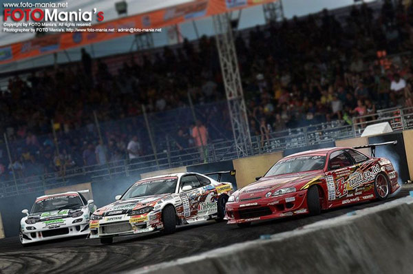 ชมภาพเท่ ๆ จากขอบสนามแข่งดริฟท์ D1 Thailand