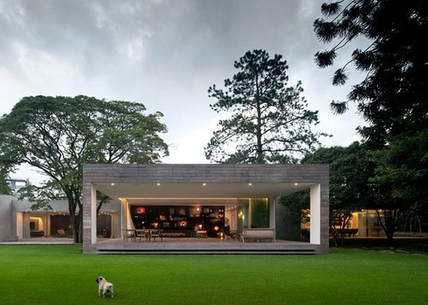 บ้านโมเดิร์นหลังใหญ่ที่ใครเห็นเป็นต้องอิจฉา