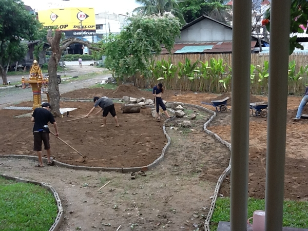 เปลี่ยนบ้านเก่าอายุ 60 ปี ให้กลับมาสวยเด่นสะดุดตา เปลี่ยนบ้านเก่าอายุ 60 ปี ให้กลับมาสวยเด่นสะดุดตา