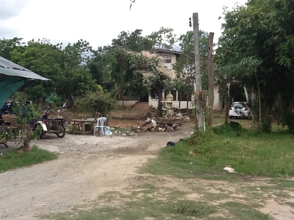 เปลี่ยนบ้านเก่าอายุ 60 ปี ให้กลับมาสวยเด่นสะดุดตา เปลี่ยนบ้านเก่าอายุ 60 ปี ให้กลับมาสวยเด่นสะดุดตา