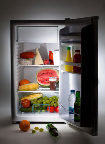 ดูแลรักษาตู้เย็นอย่างไร ให้ใช้งานได้นาน ๆ