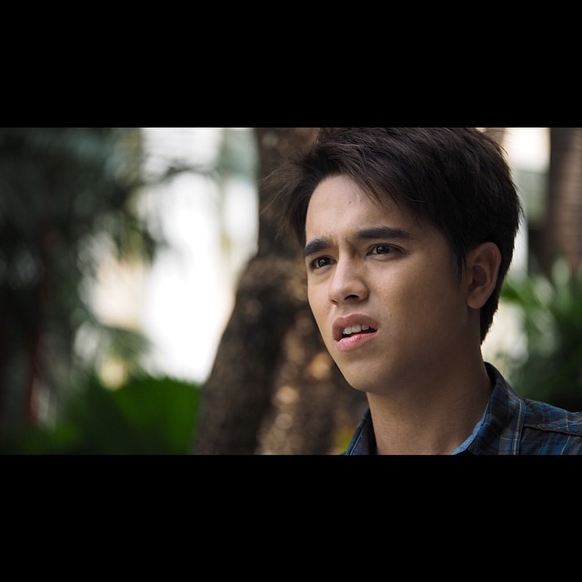 สามใบไม่เถา 2557 สามใบไม่เถา 2557