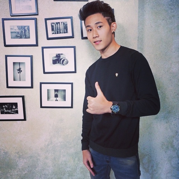 เฟม ชวิน จากหนังบ้านฉัน..ตลกไว้ก่อนฯ โตเป็นหนุ่มหล่อใส กล้ามมาเป็นมัด เฟม ชวิน จากหนังบ้านฉัน..ตลกไว้ก่อนฯ โตเป็นหนุ่มหล่อใส กล้ามมาเป็นมัด