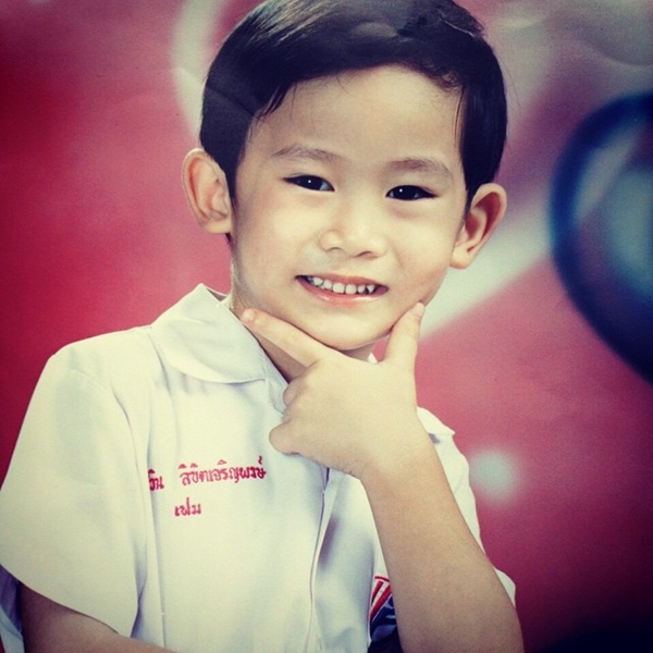 เฟม ชวิน จากหนังบ้านฉัน..ตลกไว้ก่อนฯ โตเป็นหนุ่มหล่อใส กล้ามมาเป็นมัด เฟม ชวิน จากหนังบ้านฉัน..ตลกไว้ก่อนฯ โตเป็นหนุ่มหล่อใส กล้ามมาเป็นมัด
