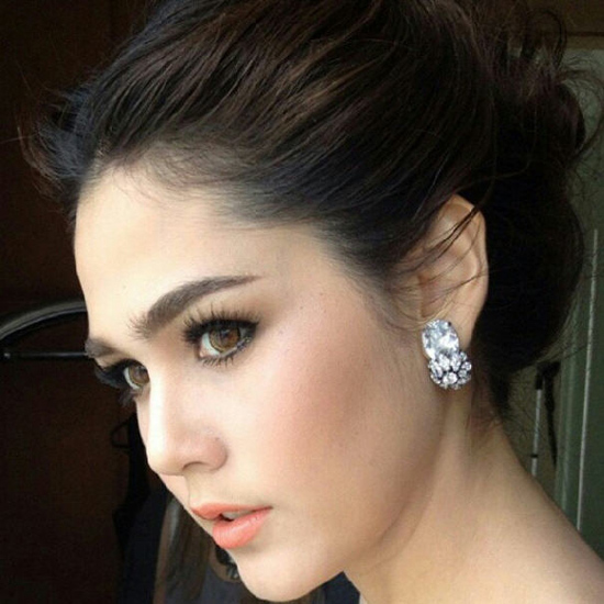 ชมพู่ อารยา