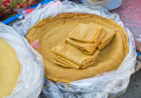 ประวัติขนมลา ขนมประจำเทศกาลบุญสารทเดือนสิบของชาวใต้