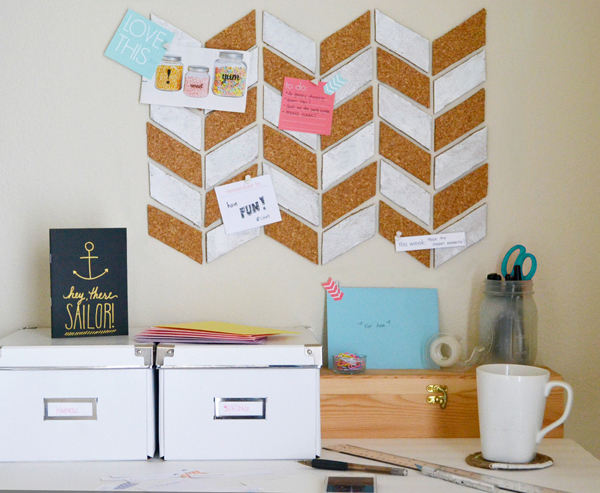 แปลงโฉมออฟฟิศ ด้วย 10 DIY ที่ทำง่ายใน 1 ชั่วโมง ! แปลงโฉมออฟฟิศ ด้วย 10 DIY ที่ทำง่ายใน 1 ชั่วโมง !