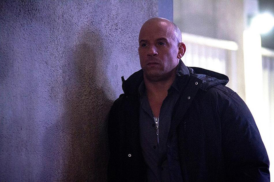  มาแล้ว !! ภาพเซ็ทใหม่ของวิน ดีเซล, พอล วอล์คเกอร์ และ ไทรีส ใน Fast 7