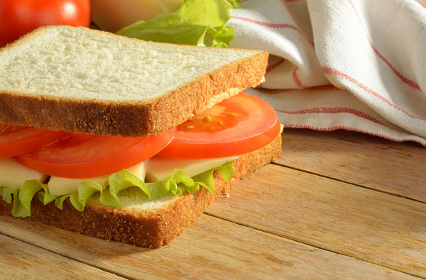 ย้อนรอย แซนด์วิช อาหารง่าย ๆ ที่เกิดจากผีพนัน