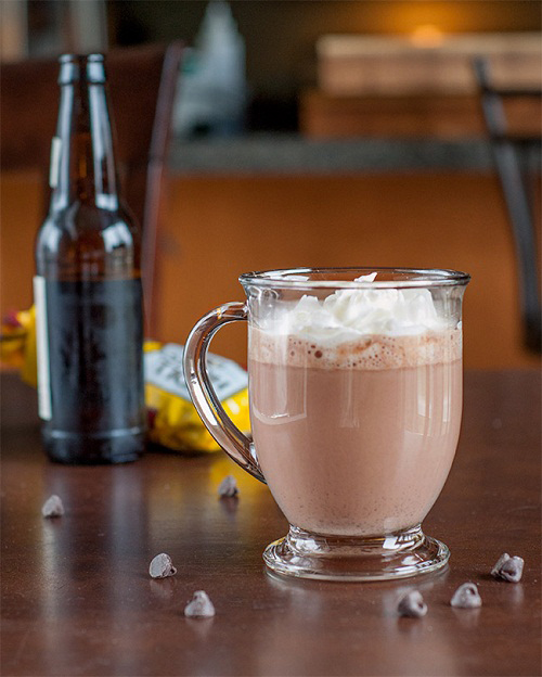 10 ไอเดียทำช็อกโกแลตร้อน ๆ หอมหวนชวนดื่มรับหน้าหนาว