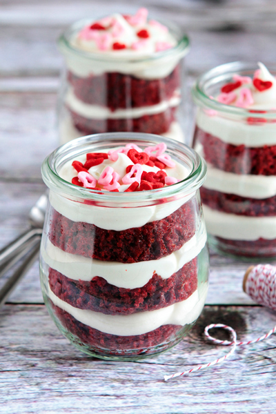 12 ไอเดียทำขนมหวานในโหลแก้ว น่ารักน่ากิน 12 ไอเดียทำขนมหวานในโหลแก้ว น่ารักน่ากิน