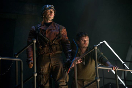 เซบาสเตียน สแตน หรือ บัคกี้ หนุ่มหล่อดุจากเรื่อง Captain America เซบาสเตียน สแตน หรือ บัคกี้ หนุ่มหล่อดุจากเรื่อง Captain America