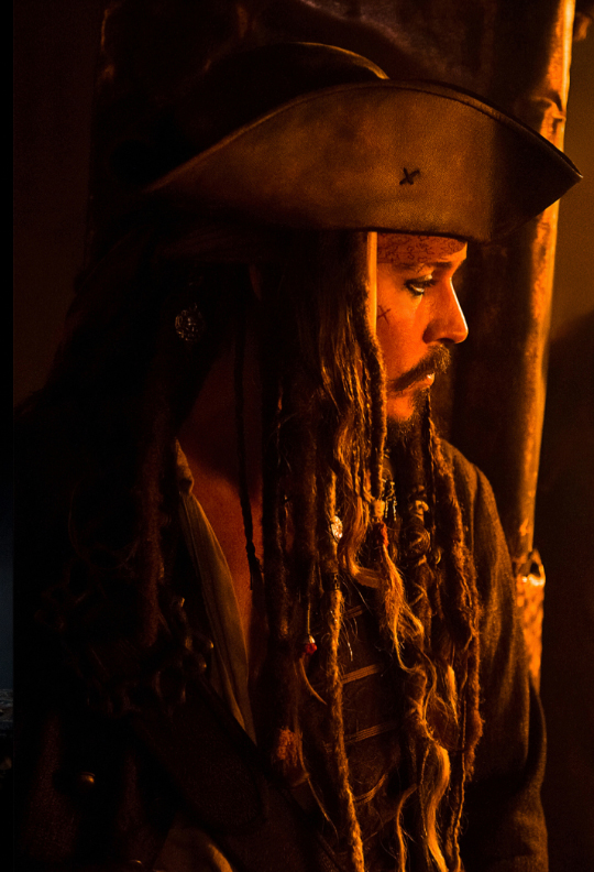 Pirates of the Caribbean 5 อาจเริ่มถ่ายทำต้นปี 2015