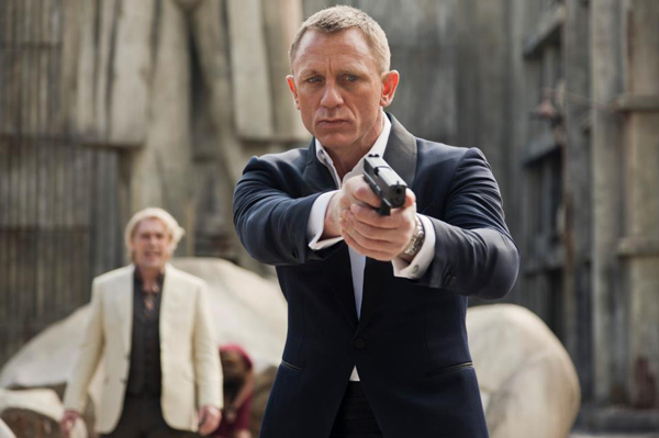 Bond 24 คว้าตัวผู้เขียนบทจาก Edge of Tomorrow