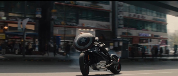 เผยโฉมตัวอย่างแรก Avengers : Age of Ultron