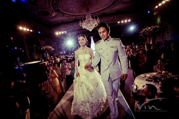 ชุดแต่งงานดารา