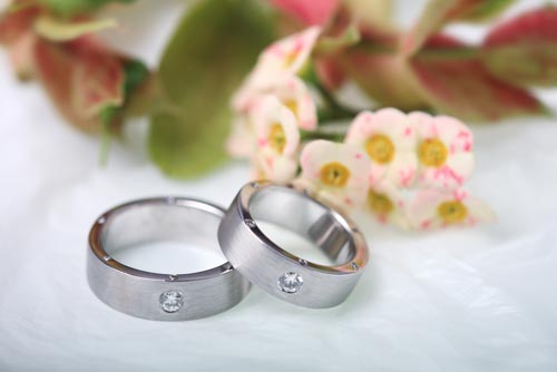 วิธีเลือกแหวนแต่งงาน ให้เหมาะสำหรับเจ้าบ่าว