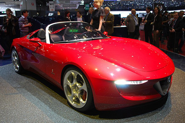 Alfa Romeo รุ่นเปิดประทุน Alfa Romeo รุ่นเปิดประทุน