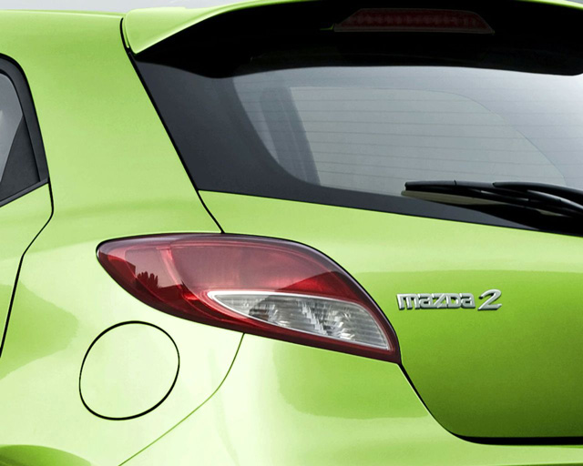 Mazda 2 รุ่น 2014