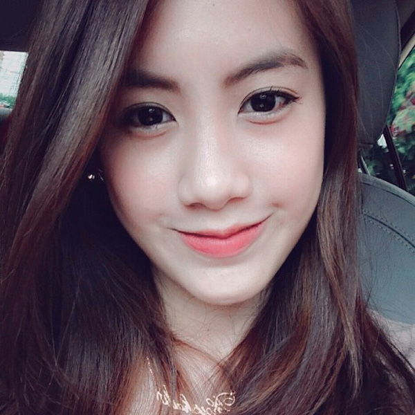 จีจี้ พลอยไพลิน จีจี้ พลอยไพลิน