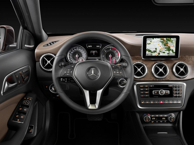 Mercedes Benz GLA-Class 2014