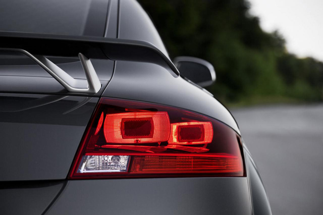 Audi TTS  2014