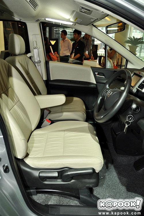 Honda Freed 2013