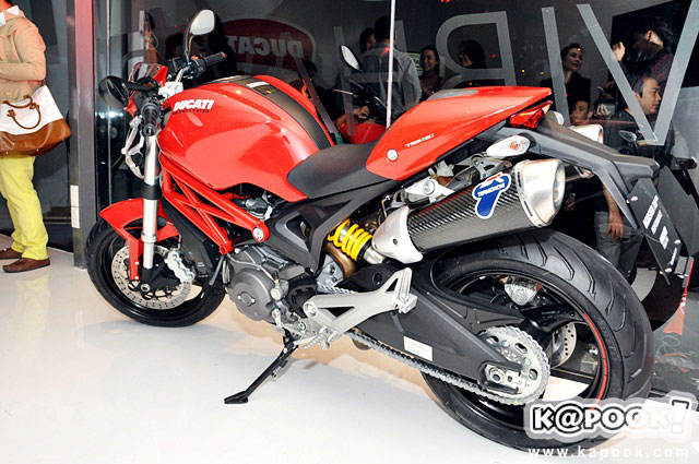 Ducati Hyperstrada,Ducati Hypermotard