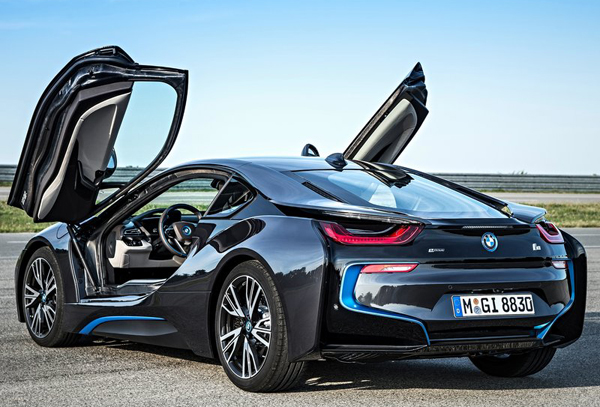 BMW i8