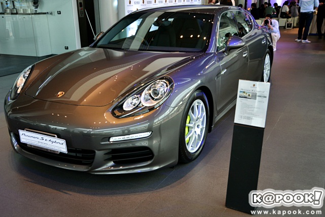 Porsche Centre Bangkok ศูนย์บริการปอร์เช่