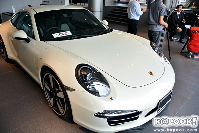 Porsche Centre Bangkok ศูนย์บริการปอร์เช่