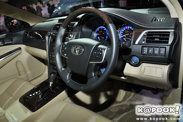 Toyota Camry 2015