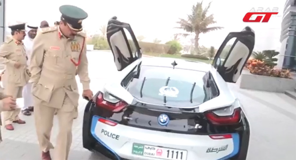 รถตำรวจดูไบ, BMW i8 รถตำรวจดูไบ, BMW i8