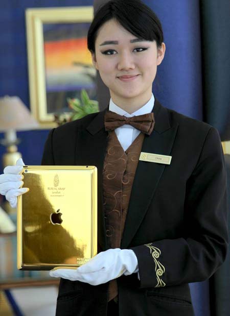 สุดหรู โรงแรมในดูไบ จัด iPad ทองคำให้แขกใช้ระหว่างเข้าพัก