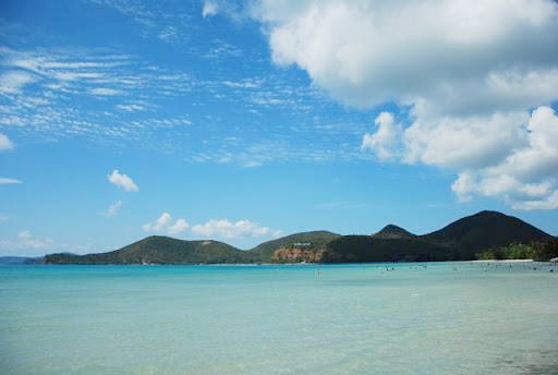 หาดเตยงาม อ่าวนาวิกโยธิน เที่ยวสบาย ๆ ชายทะเลสัตหีบ