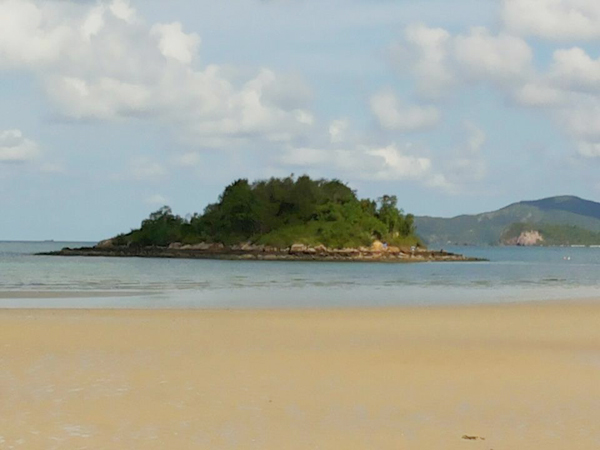 หาดเตยงาม อ่าวนาวิกโยธิน เที่ยวสบาย ๆ ชายทะเลสัตหีบ