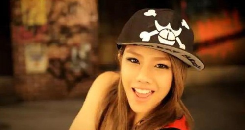 น้องมิ้นท์ TINY-G สาวไทยวัยใส โก(อินเตอร์)เกาหลี