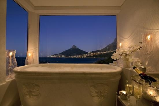 มาดู 10 อันดับ ห้องน้ำโรงแรมหรูที่มีวิวสวยงามที่สุดในโลก