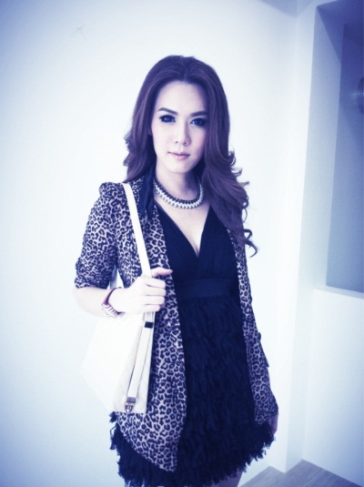 โฬม-ชมพู่ หวนคืนประกบคู่ ในคุณสามี (กำมะลอ) ที่รัก