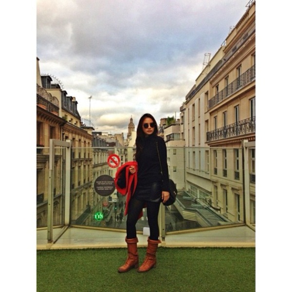 รับลมหนาวในปารีส ชมใบไม้เปลี่ยนสี กับ กระแต ศุภักษร
