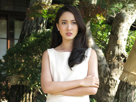 เรื่องย่อละคร รอยรักหักเหลี่ยมตะวัน เรื่องย่อละคร รอยรักหักเหลี่ยมตะวัน